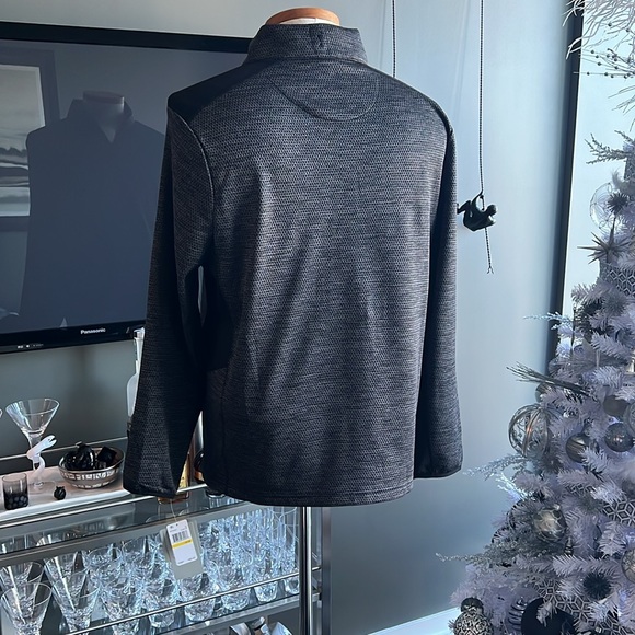 New PGA TOUR Men's Two-Tone Space-Dyed Quarter-Zip Golf Pullover Size Medium - Picture 3 of 5